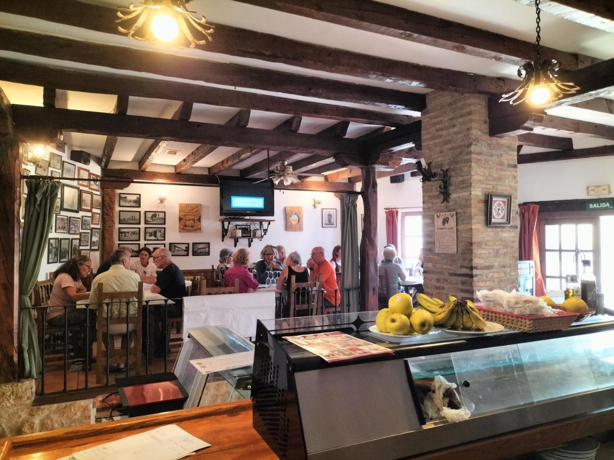 Albergue Don Camino Villalcázar de Sirga Εξωτερικό φωτογραφία